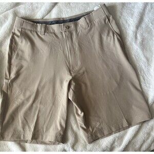 Ben Hogan Performance Mens Size 32 Biege Chino Golf Shorts 10 inseam